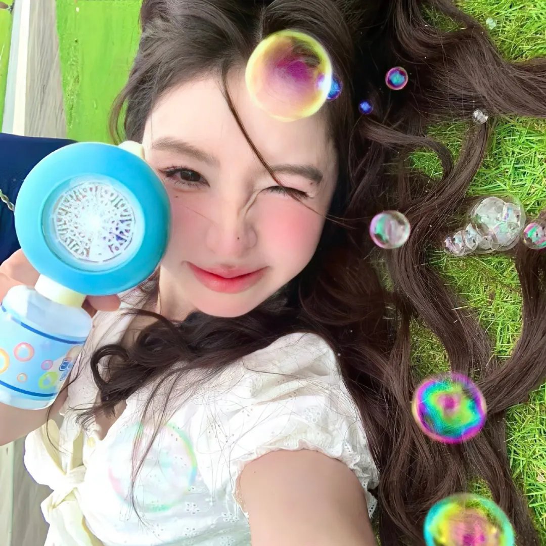采蘑菇的夫妻